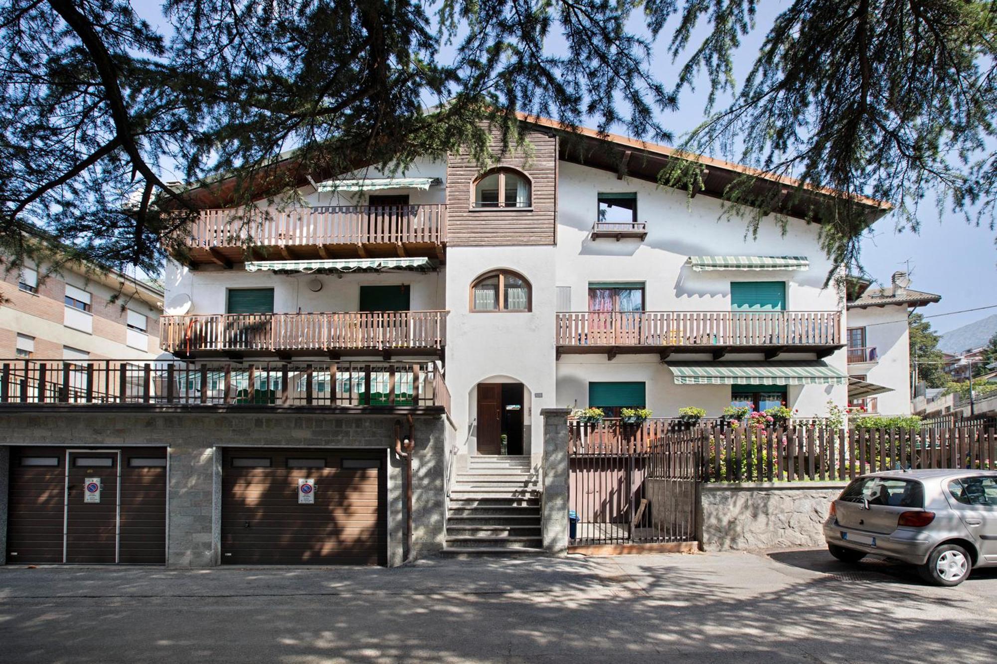Maison Ninive Aosta Bagian luar foto